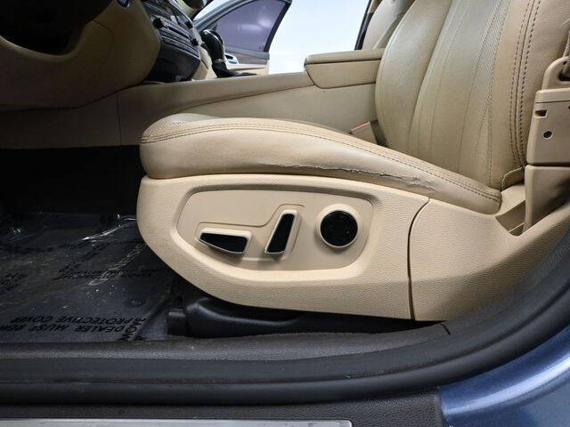 2015 Hyundai Genesis
