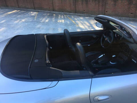 2004 Porsche 911 Carrera