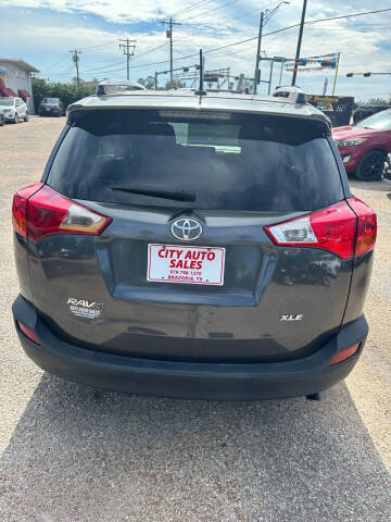 2015 Toyota RAV4 XLE