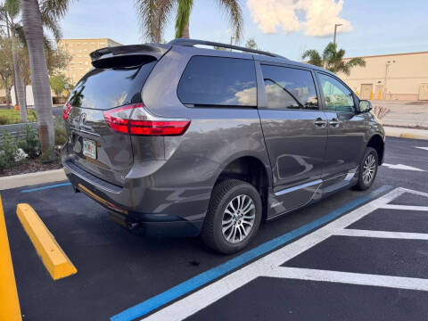 2019 Toyota Sienna