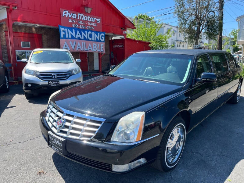 2011 Cadillac DTS Pro Coachbuilder Limo