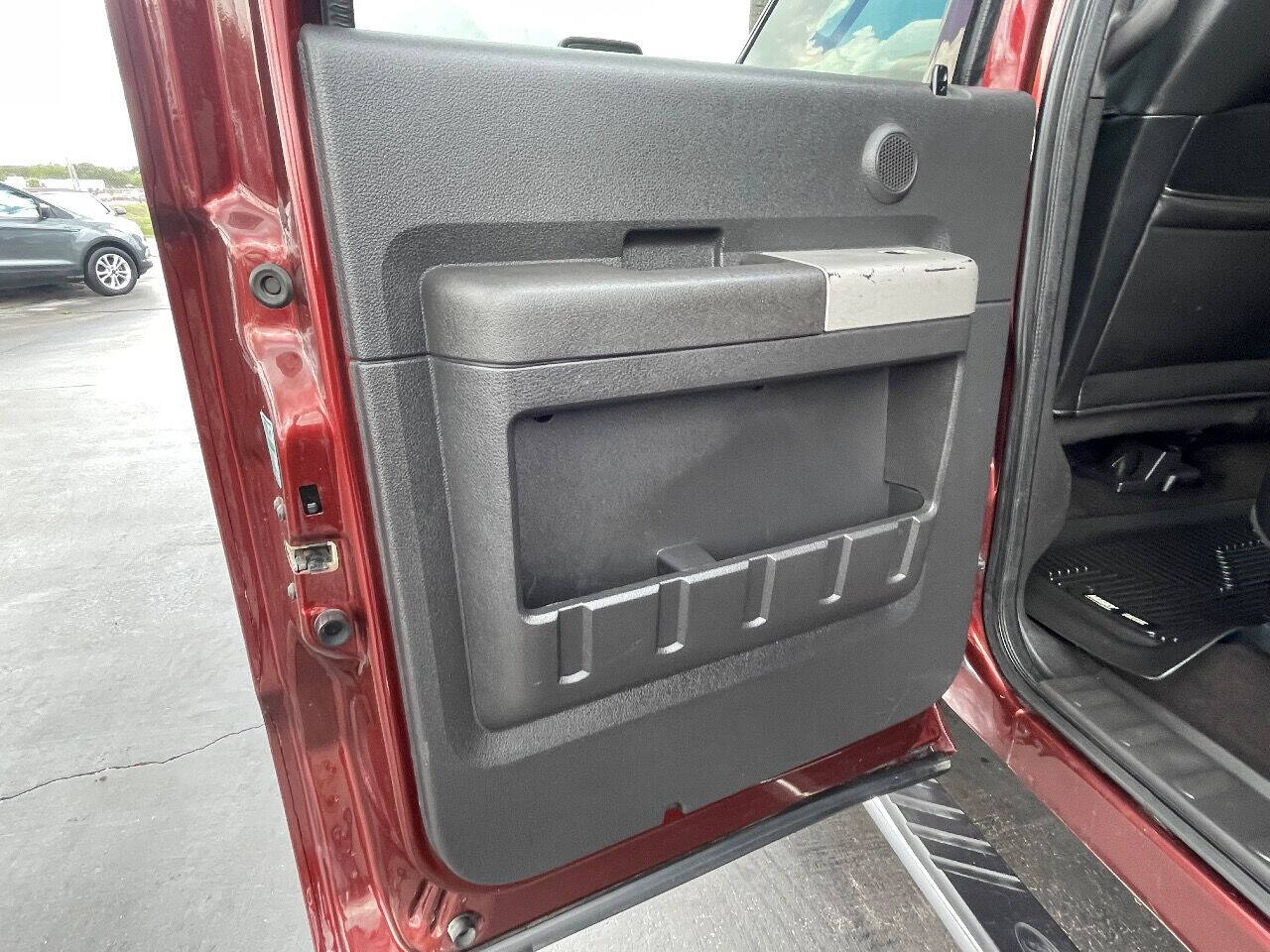 2015 Ford F-250 Super Duty  - $33,900