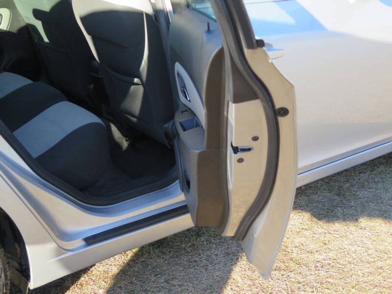 2011 Chevrolet Cruze LS