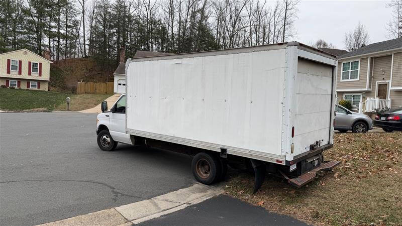 2002 Ford E-Series E-350 SD