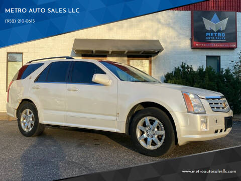 2006 Cadillac SRX for sale at METRO AUTO SALES LLC in Lino Lakes MN