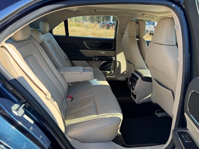 2017 Lincoln Continental Reserve