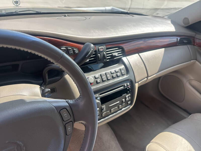 2004 Cadillac DeVille