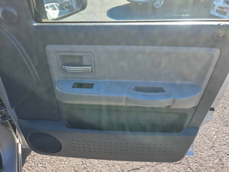 2005 Dodge Dakota Laramie