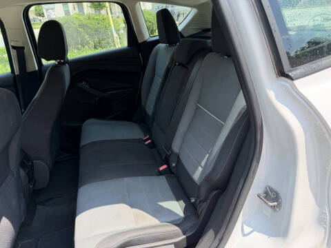 2013 Ford C-MAX Hybrid SE