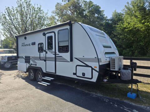 2022 Winnebago MINNIE MICRO