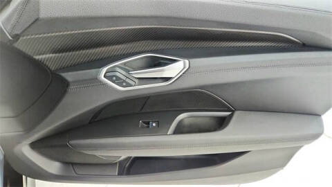 2022 Audi e-tron GT quattro Premium Plus