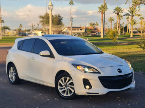 2013 Mazda MAZDA3 i Grand Touring