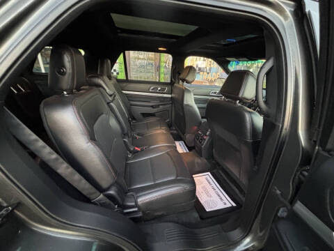 2016 Ford Explorer Sport