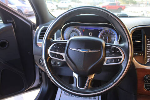 2017 Chrysler 300 C Platinum