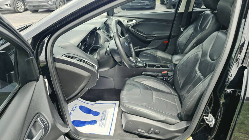 2017 Ford Focus Titanium
