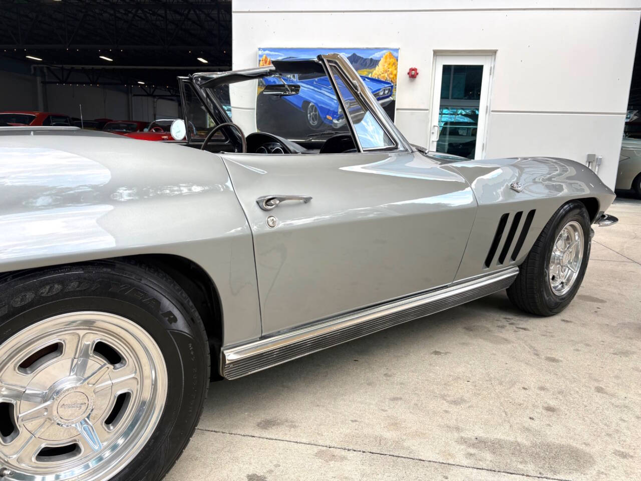 1966 Chevrolet Corvette 17