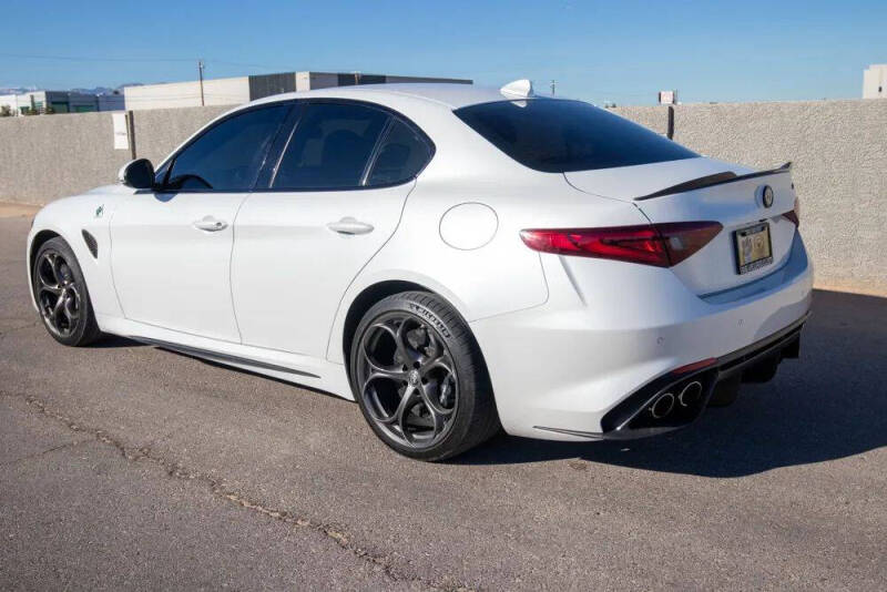 2018 Alfa Romeo Giulia Quadrifoglio