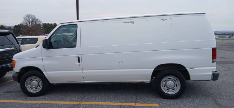 2005 Ford E-Series E-150