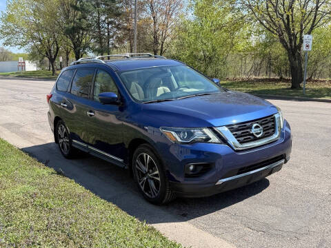 2020 Nissan Pathfinder Platinum