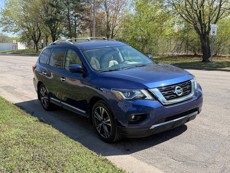 2020 Nissan Pathfinder Platinum