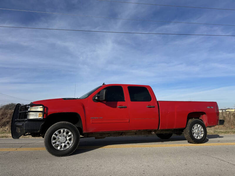 2011 Chevrolet Silverado 3500HD LT's photo