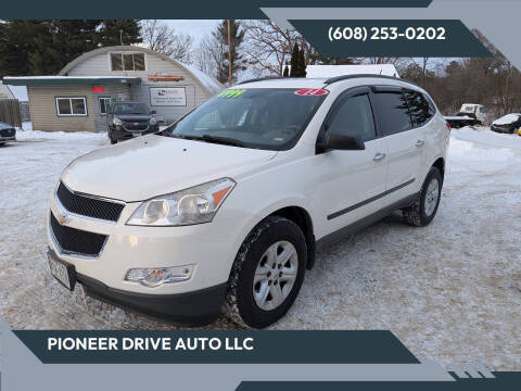 2011 Chevrolet Traverse LS