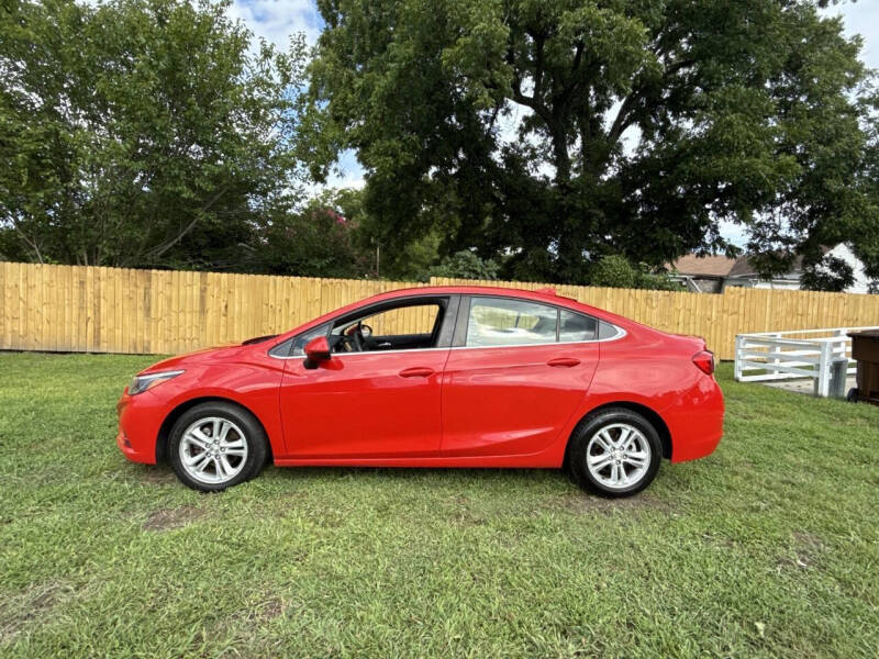2018 Chevrolet Cruze LT Auto