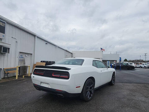 2021 Dodge Challenger SXT
