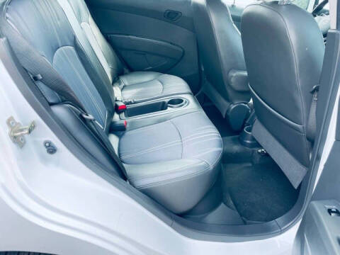 2013 Chevrolet Spark 1LT Auto