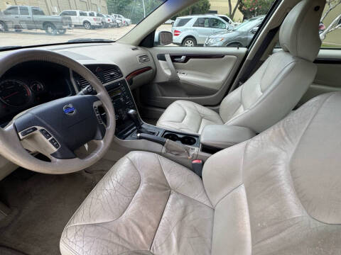 2004 Volvo V70 2.4