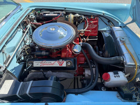 1957 Ford Thunderbird