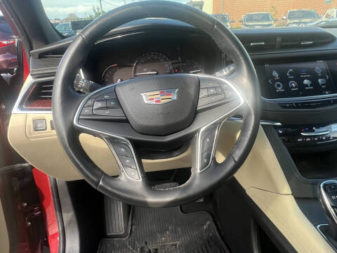 2017 Cadillac XT5 Luxury