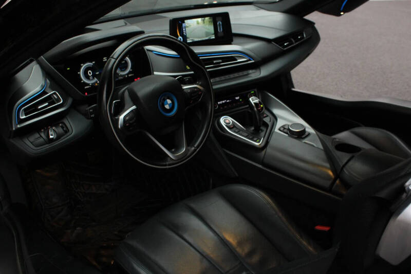 2015 BMW i8