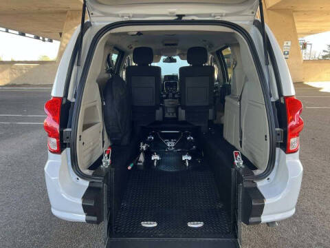 2019 Dodge Grand Caravan SE