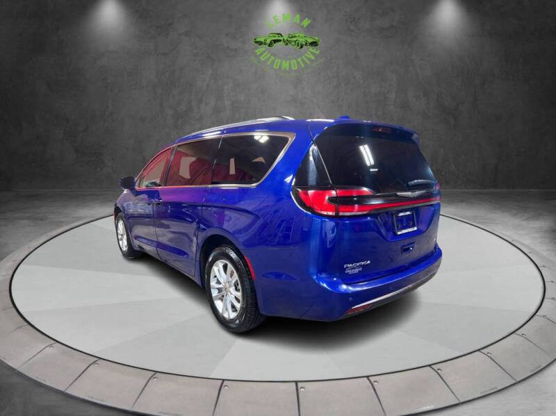 2021 Chrysler Pacifica Touring
