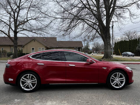 2014 Tesla Model S 85