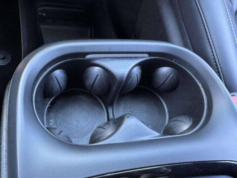 2024 Chrysler Pacifica Plug-In Hybrid Select