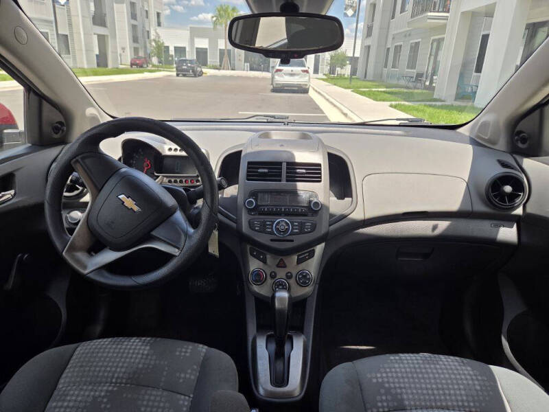 2012 Chevrolet Sonic LS