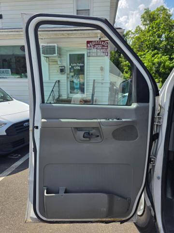 2007 Ford E-Series E-250