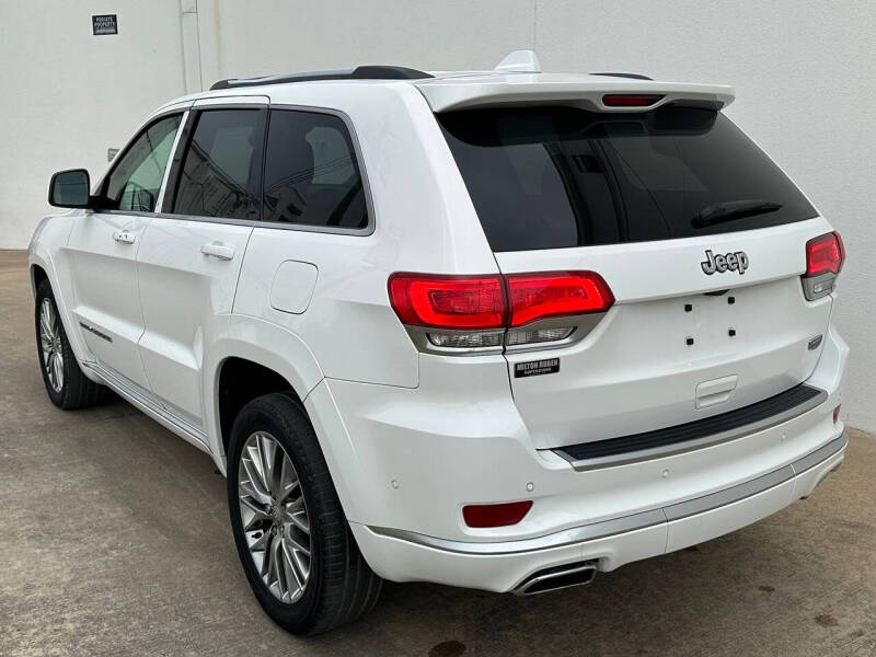 2018 Jeep Grand Cherokee Summit