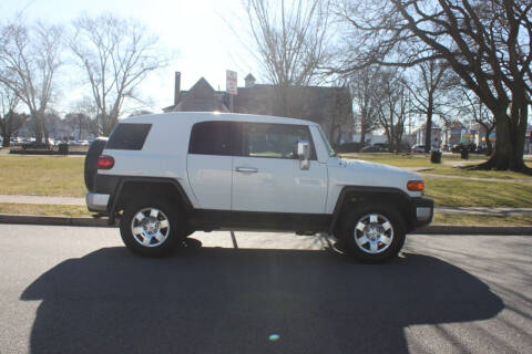 2010 Toyota FJ Cruiser for sale at Lexington Auto Club in Clifton NJ