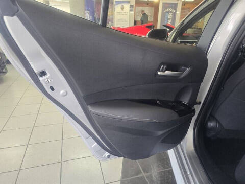 2020 Toyota Corolla Hatchback SE