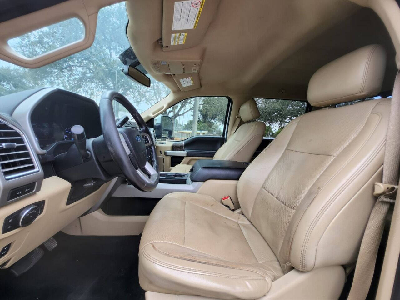 2017 FORD F-250 Pickup - $32,995
