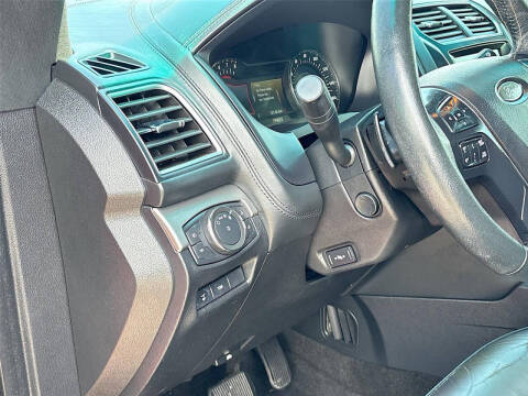 2016 Ford Explorer Platinum