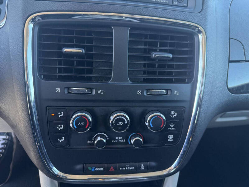 2016 Dodge Grand Caravan SXT