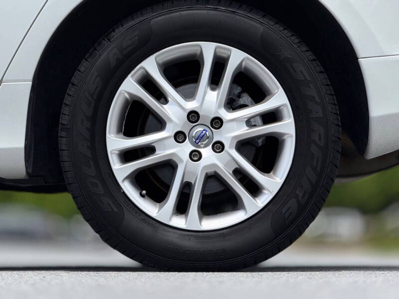 2016 Volvo XC60 T5 Drive-E Premier