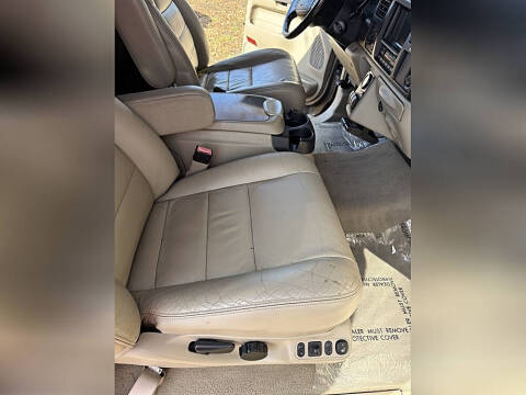 2005 Ford Excursion Limited