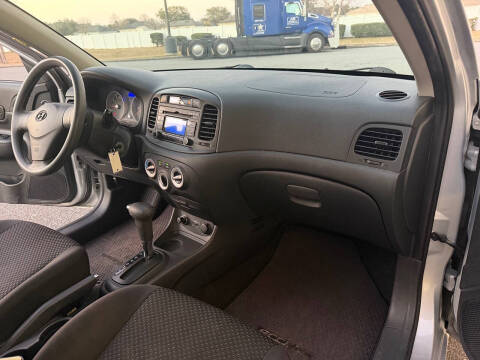 2010 Hyundai Accent GS