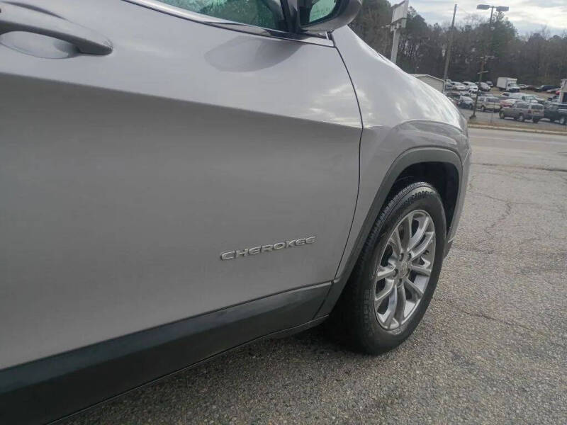 2019 Jeep Cherokee Latitude Plus