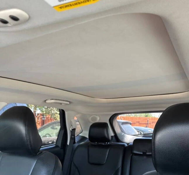 2017 Ford Edge Titanium